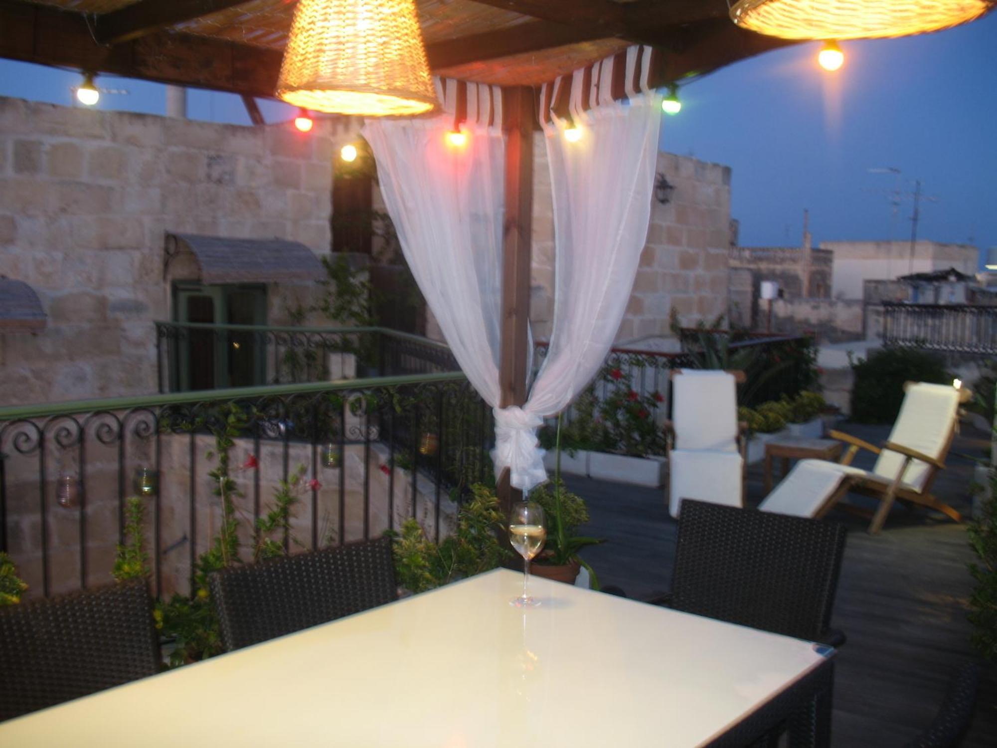 The Burrow Guest House Tarxien Екстер'єр фото