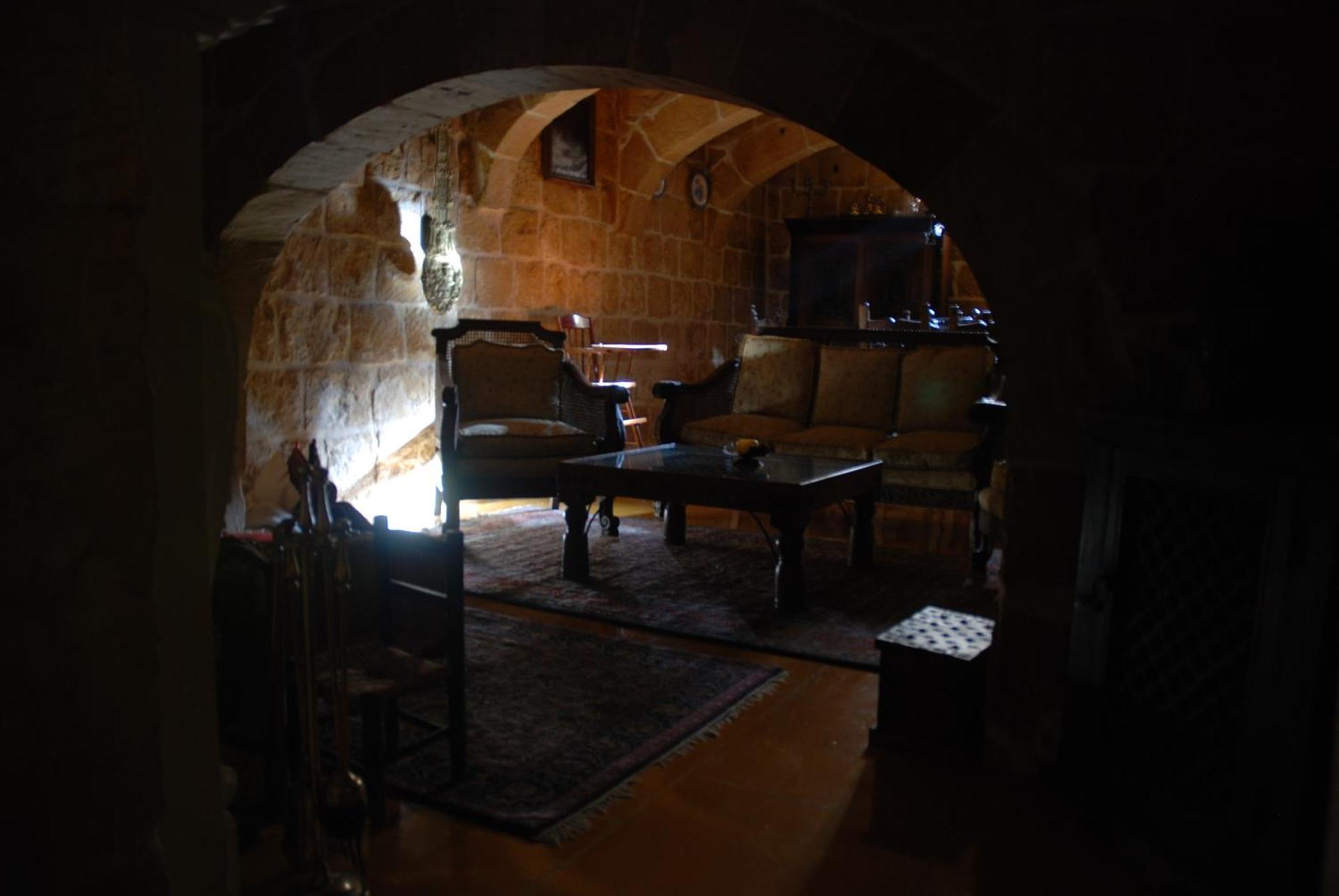 The Burrow Guest House Tarxien Екстер'єр фото